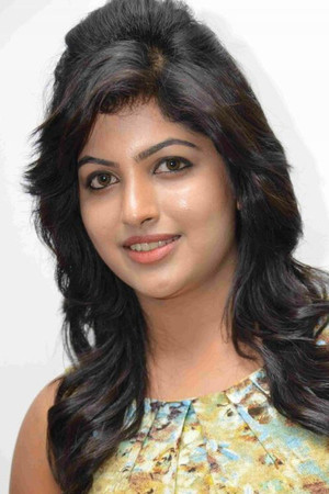 Photo of Naina Sarwar from the Latest Netflix gallery