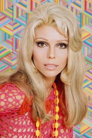 Nancy Sinatra photo