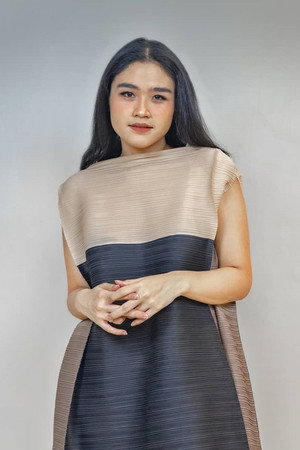 Photo of Runny Rudiyanti from the Latest Netflix gallery