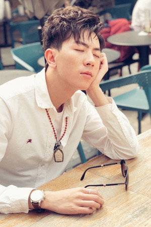 Photo of Zirui Xu from the Latest Netflix gallery