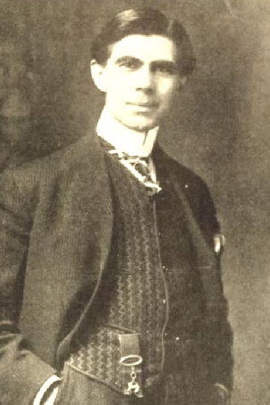 Photo of Frank Lanning from the Latest Netflix gallery