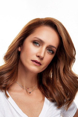 Viktoriya Isakova photo