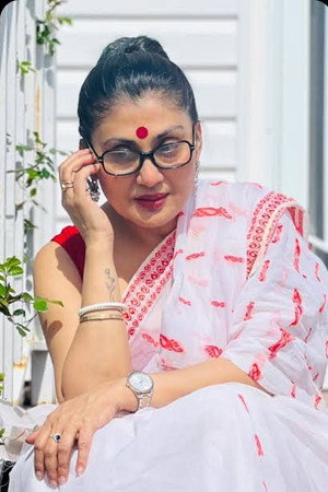 Photo of Banna Mirza from the Latest Netflix gallery