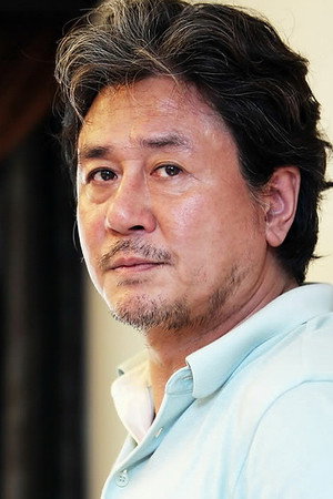 Choi Min-sik photo