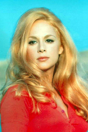 Aliki Vougiouklaki photo