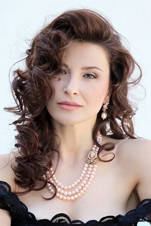 Photo of Luli Bitri from the Latest Netflix gallery
