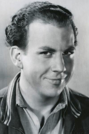 Photo of Edvin Tiemroth from the Latest Netflix gallery