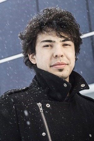 Photo of Ahmad Khan Mahmoodzada from the Latest Netflix gallery