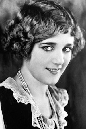 Photo of Mildred Davis from the Latest Netflix gallery