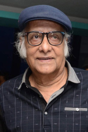 Photo of Paran Banerjee from the Latest Netflix gallery