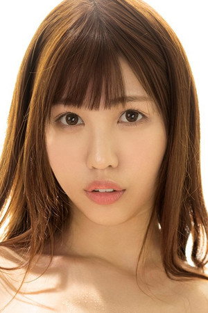 Photo of Karen Asahina from the Latest Netflix gallery