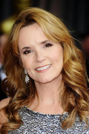 Lea Thompson photo