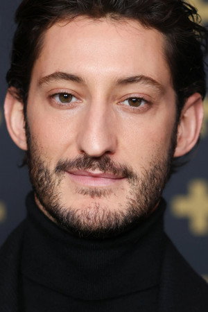 Photo of Pierre Niney from the Latest Netflix gallery
