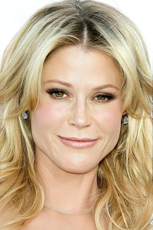 Julie Bowen photo