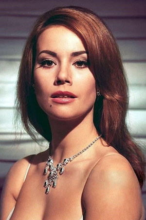Claudine Auger photo