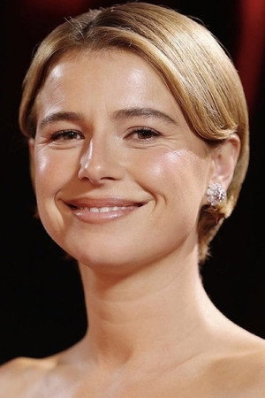 Jessie Buckley photo