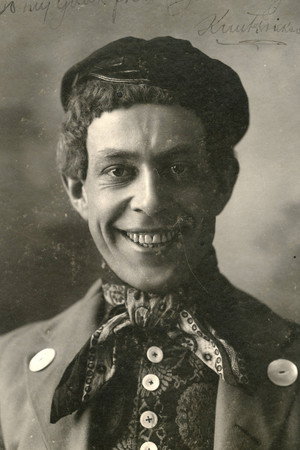 Photo of Knute Erickson from the Latest Netflix gallery