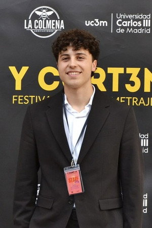 Photo of Gael Landázuri from the Latest Netflix gallery