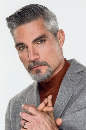 Víctor González photo