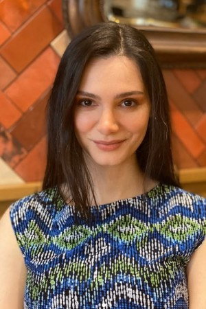 Photo of Gonca Sarıyıldız from the Latest Netflix gallery