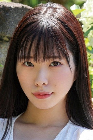 Photo of Kozue Minami from the Latest Netflix gallery