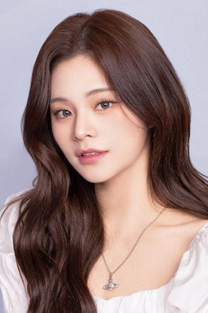Photo of Kelly Kim from the Latest Netflix gallery