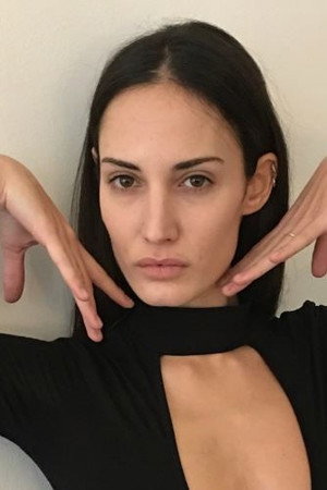 Photo of Lea Vlamos from the Latest Netflix gallery