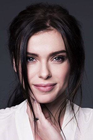 Photo of Elena Temnikova from the Latest Netflix gallery