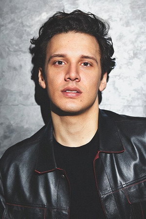 Photo of Edis Görgülü from the Latest Netflix gallery