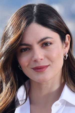 Photo of Monica Barbaro from the Latest Netflix gallery