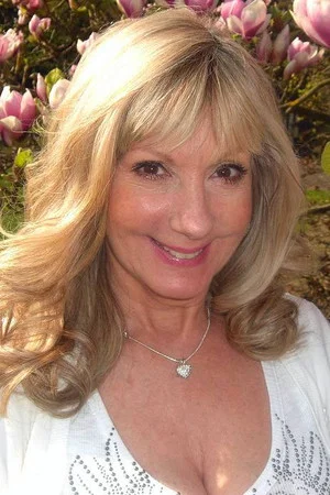 Photo of Susie Silvey from the Latest Netflix gallery