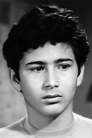Photo of Danny Bravo from the Latest Netflix gallery