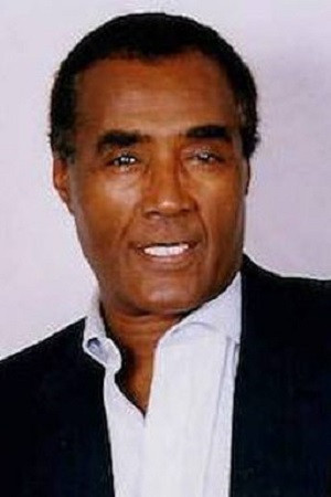 Photo of Calvin Lockhart from the Latest Netflix gallery