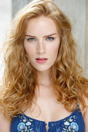 Charlotte Kirk photo