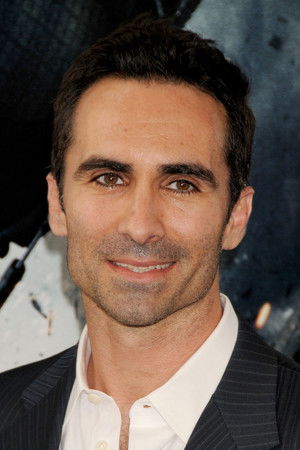 Nestor Carbonell photo