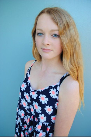 Photo of Chelsea Bennett from the Latest Netflix gallery