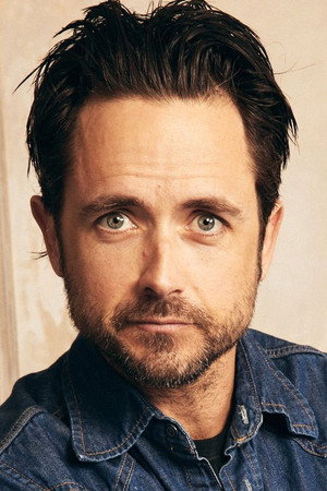 Justin Chatwin photo