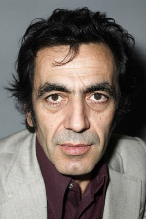 Aydemir Akbaş photo