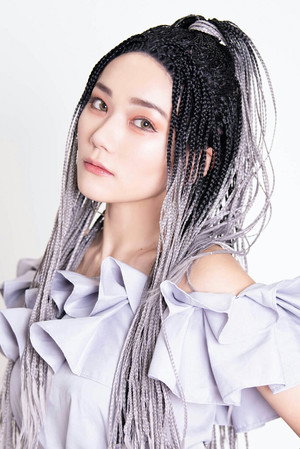 Photo of Daria Midou from the Latest Netflix gallery