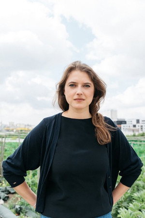 Photo of Paloma Moritz from the Latest Netflix gallery