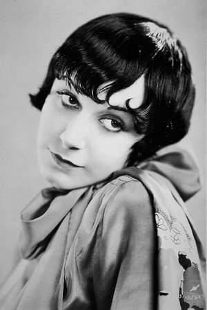 Photo of Fifi D'Orsay from the Latest Netflix gallery