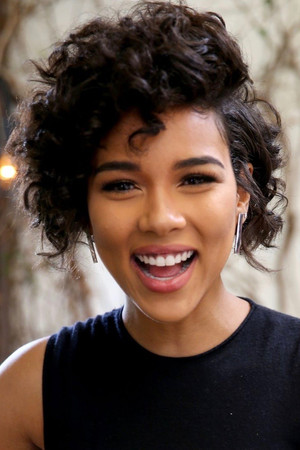 Alexandra Shipp photo