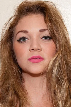 Photo of Jessie Andrews from the Latest Netflix gallery