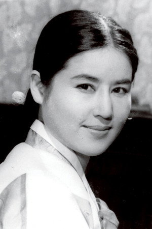 Photo of Choi Eun-hee from the Latest Netflix gallery