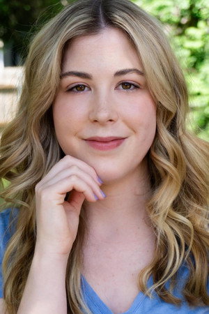 Photo of Molly Strickler from the Latest Netflix gallery