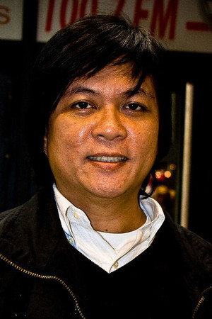 Jeffrey Jeturian photo