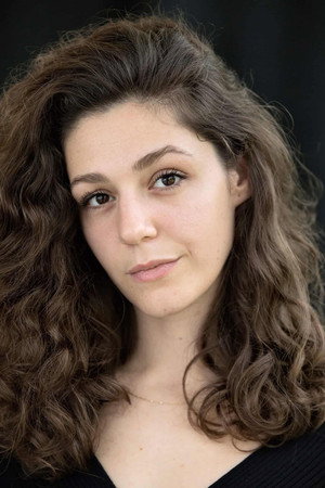 Photo of Amanda Radeljak from the Latest Netflix gallery