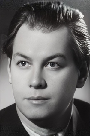 Photo of Vitold Bordzilovskiy from the Latest Netflix gallery