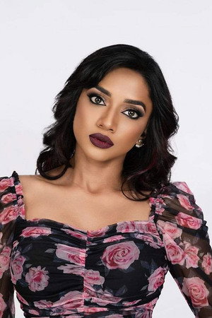Photo of Sadia Nabila from the Latest Netflix gallery