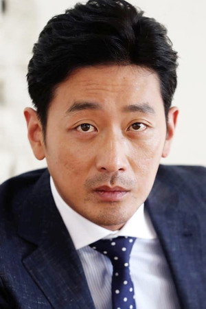 Ha Jung-woo photo